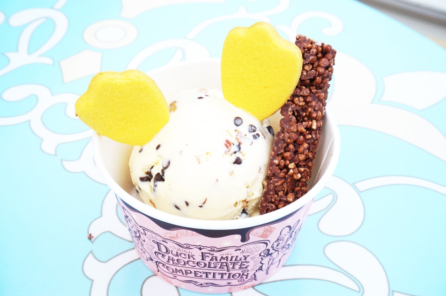 アイスクリームコーンの35周年チョコレートクランチコラボメニュー、ソフトクリーム＆チョコナッツバニラアイス